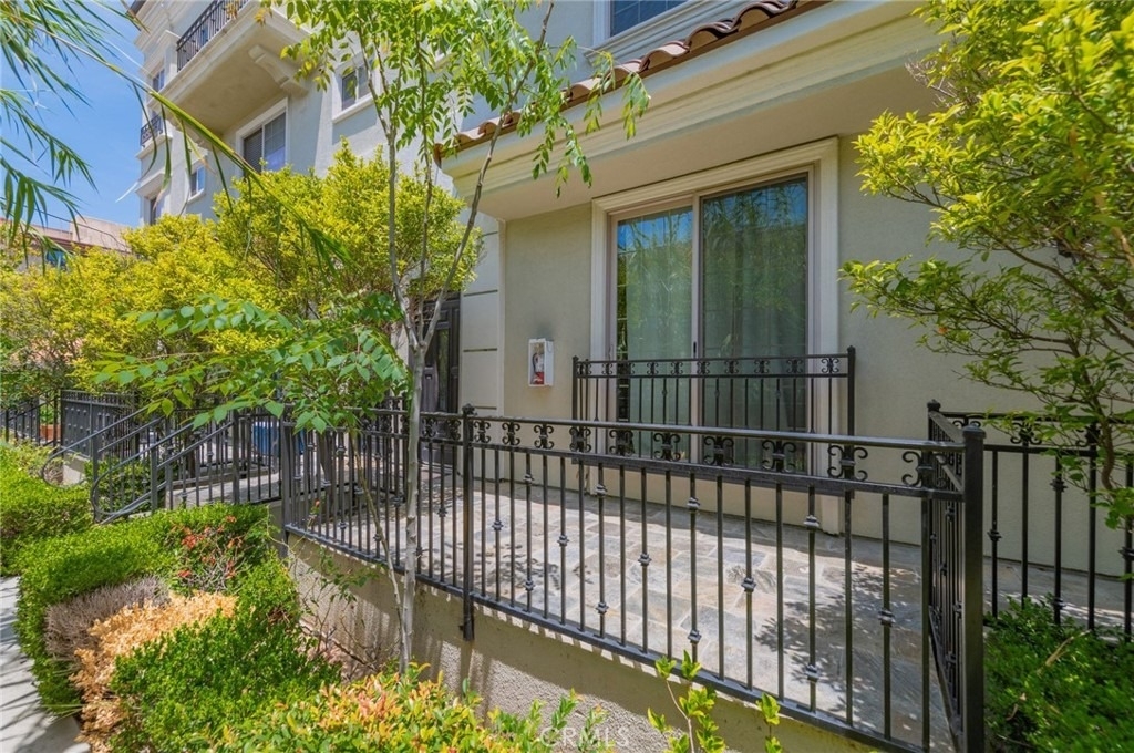 3501 Tilden Avenue - Photo 1
