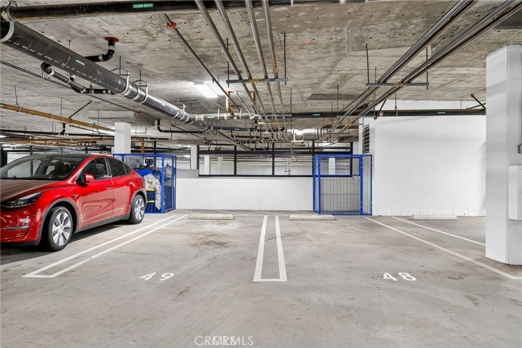 21 Gramercy - Photo 22