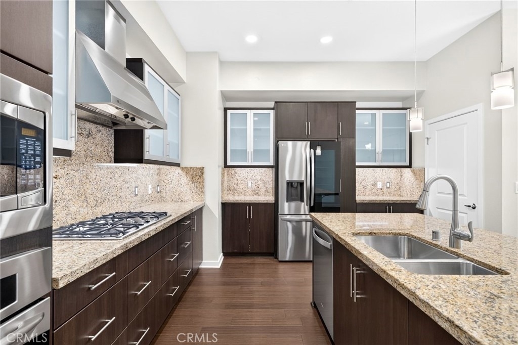 21 Gramercy - Photo 1