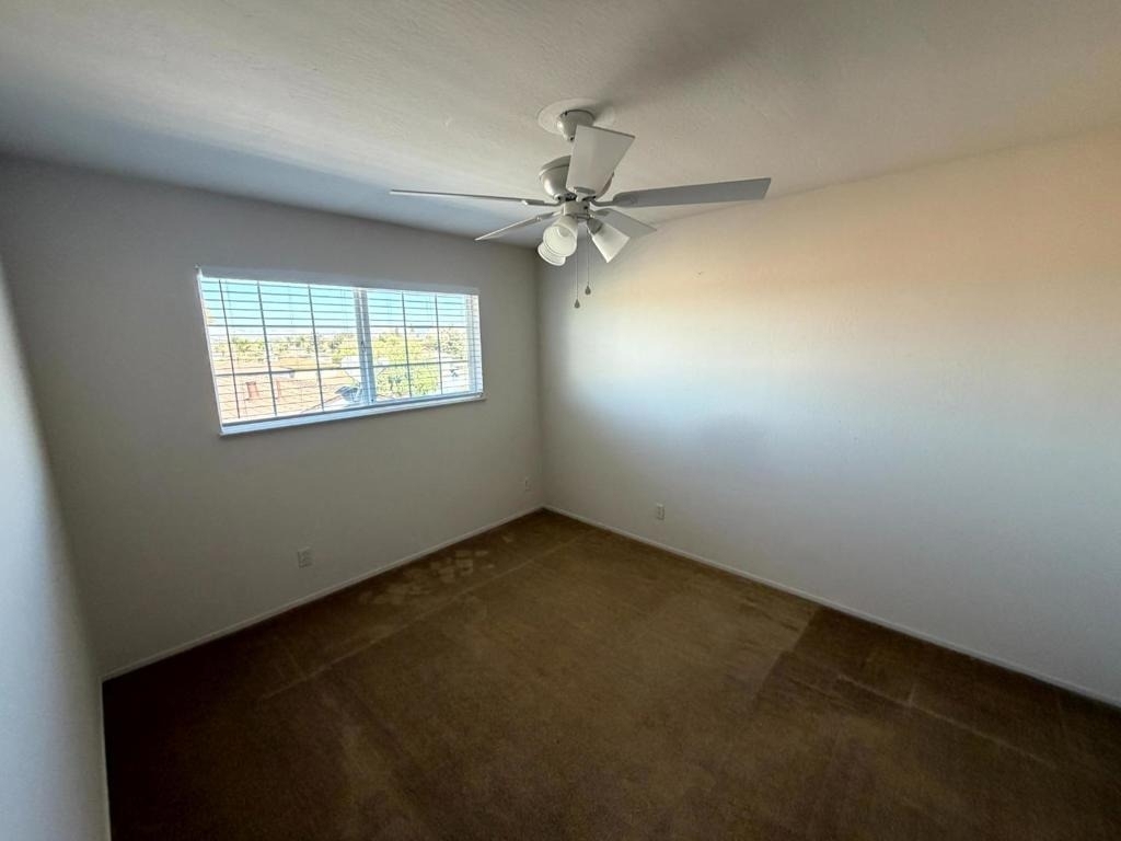 18769 Eisenhower Street - Photo 9