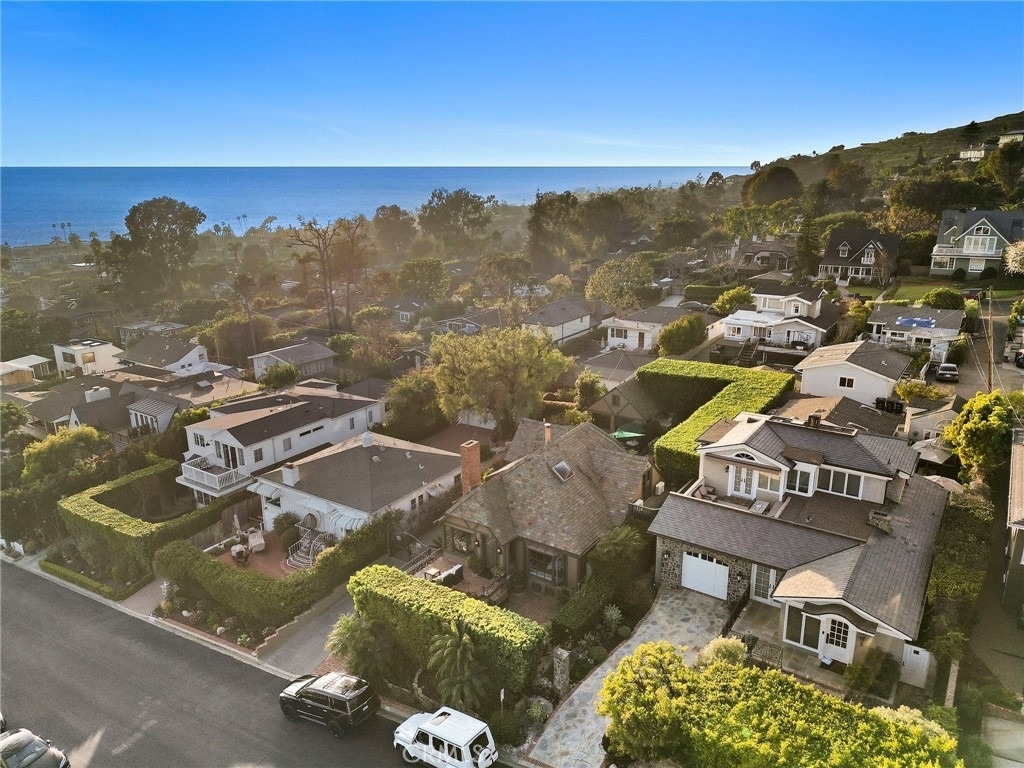 486 Holly Street - Photo 32