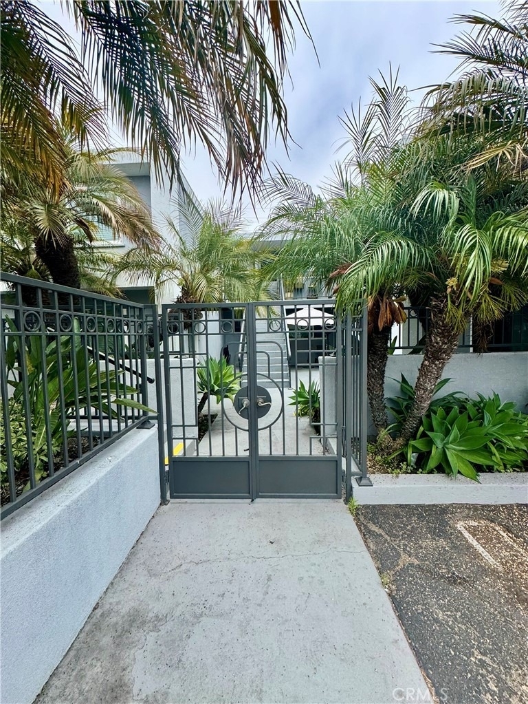 970 Glenneyre Street - Photo 3