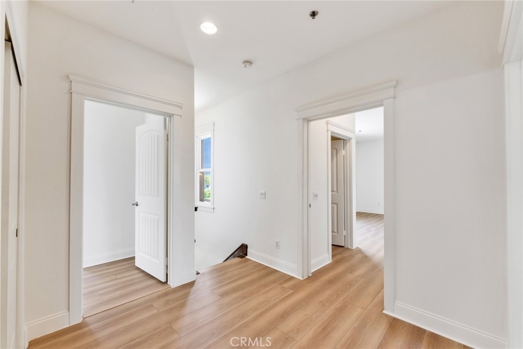 1590 Locust - Photo 12
