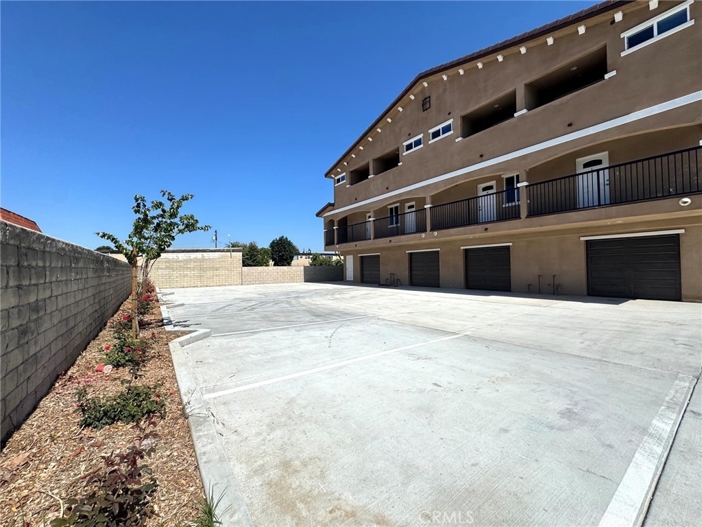 15616 Amar Road - Photo 10