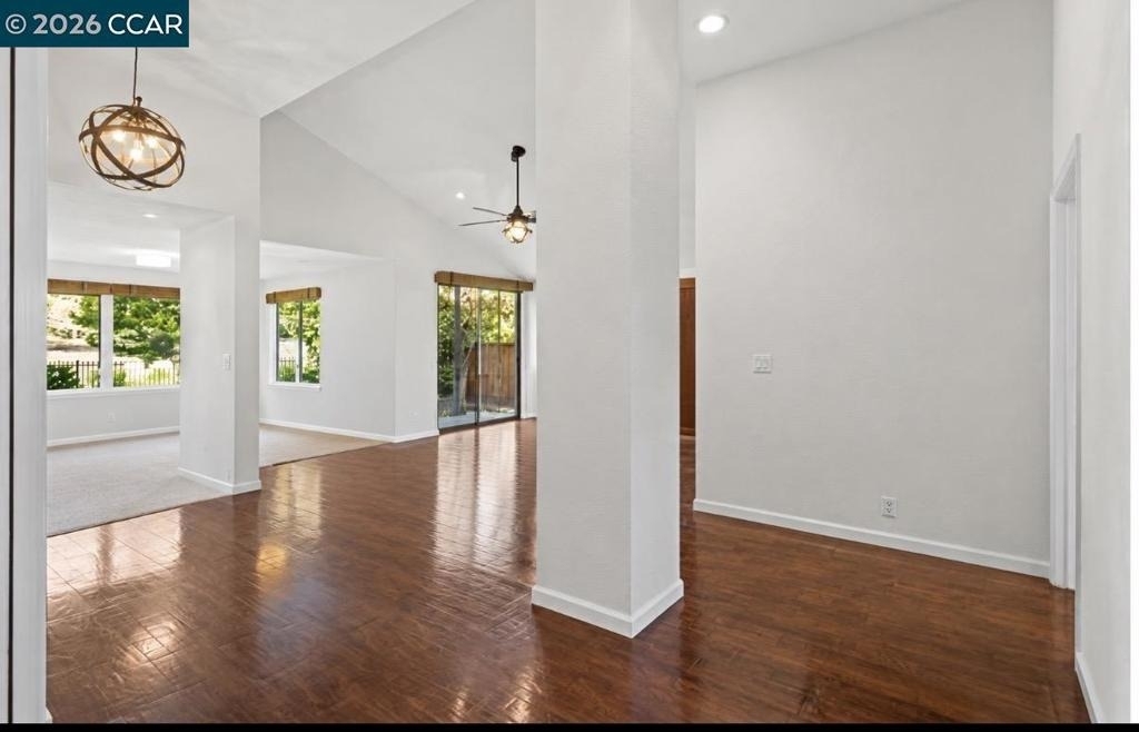 306 Live Oak Dr - Photo 6