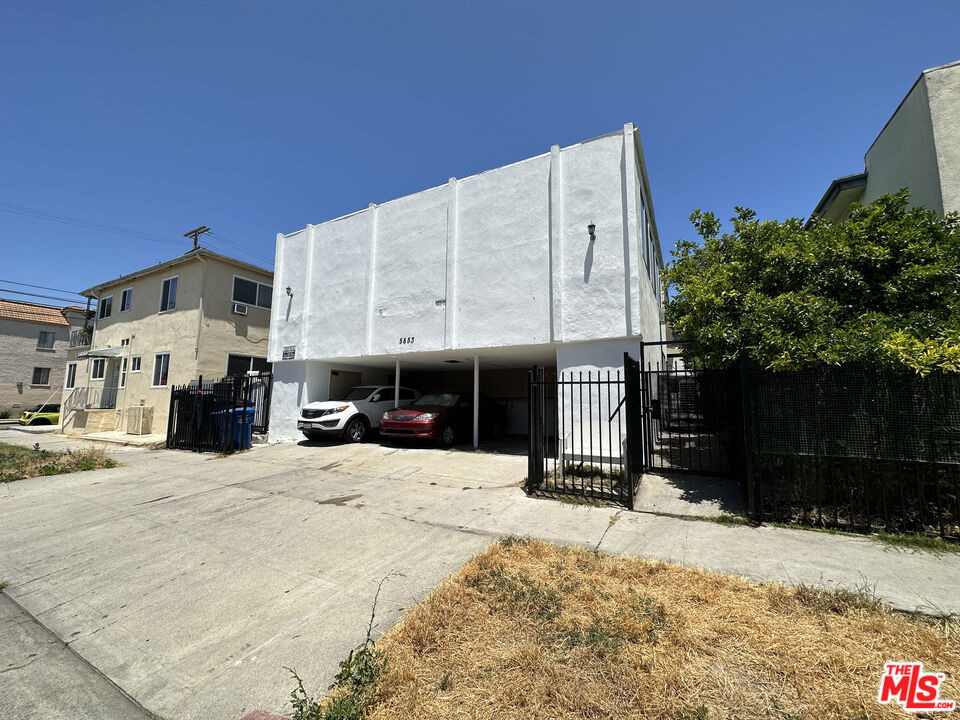 5853 Gregory Avenue - Photo 0