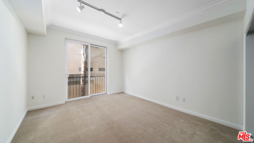 9401 Alcott Street - Photo 35