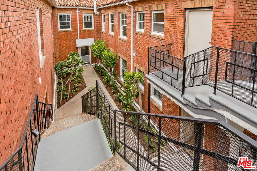 144 N Swall Drive - Photo 12