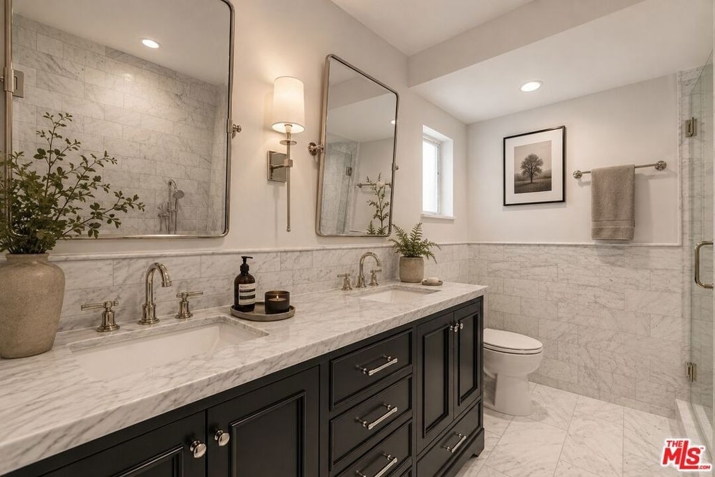 713 Walden Drive - Photo 3