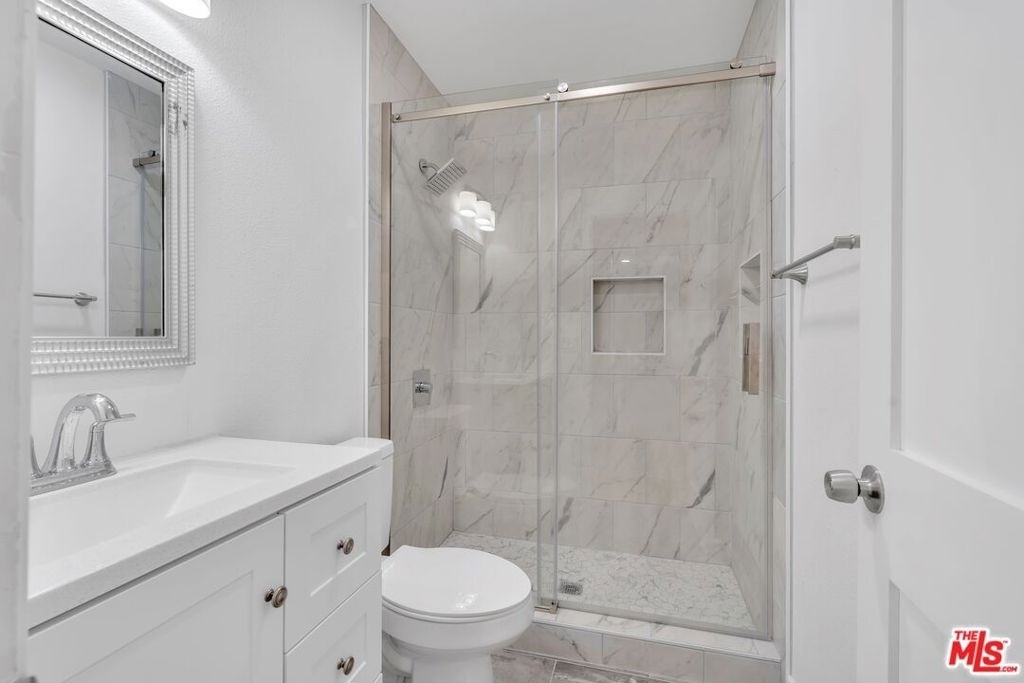 409 Burchett Street - Photo 17