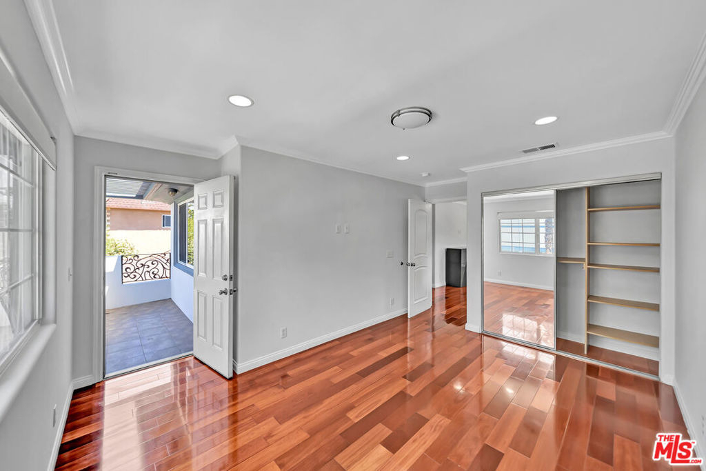 3242 Hutchison Avenue - Photo 31