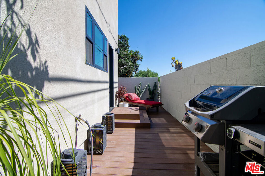 4438 W 60th Street - Photo 24