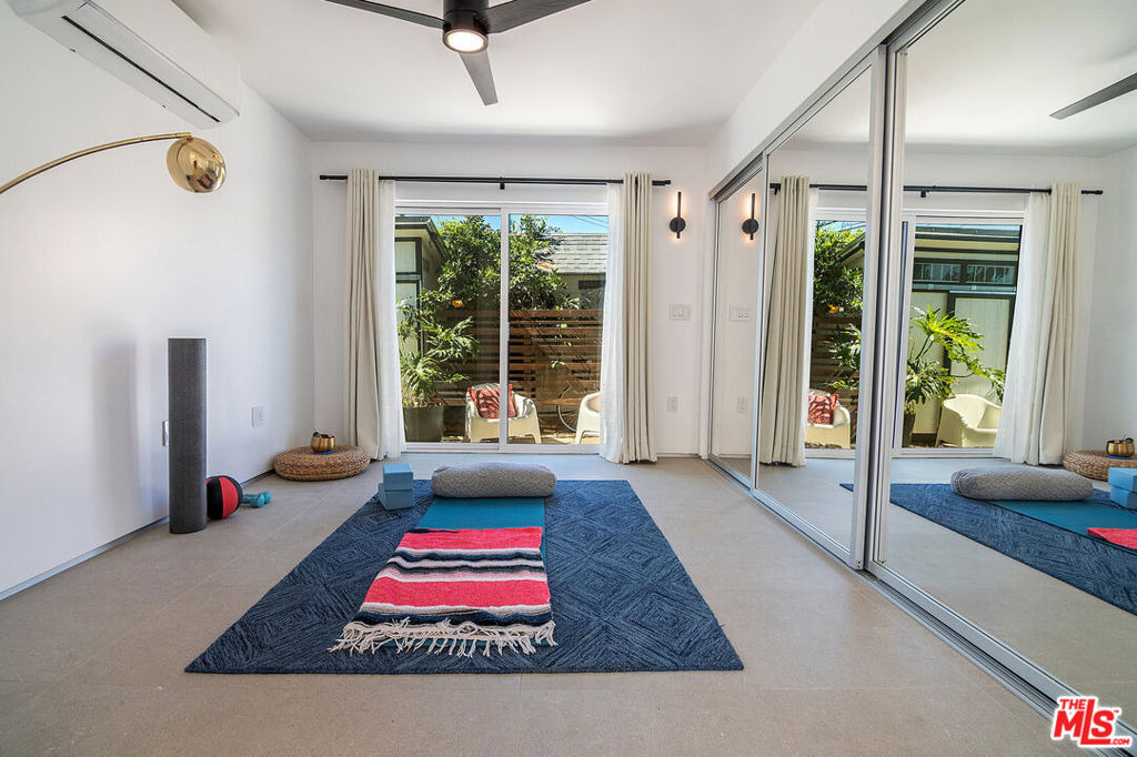 4438 W 60th Street - Photo 4