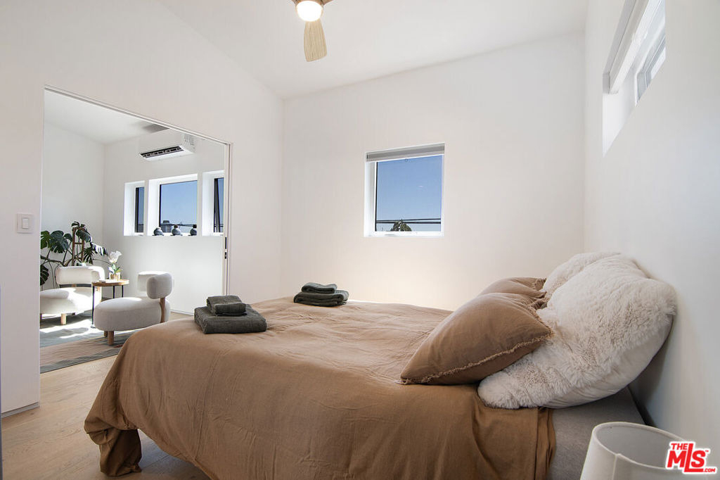 4438 W 60th Street - Photo 19