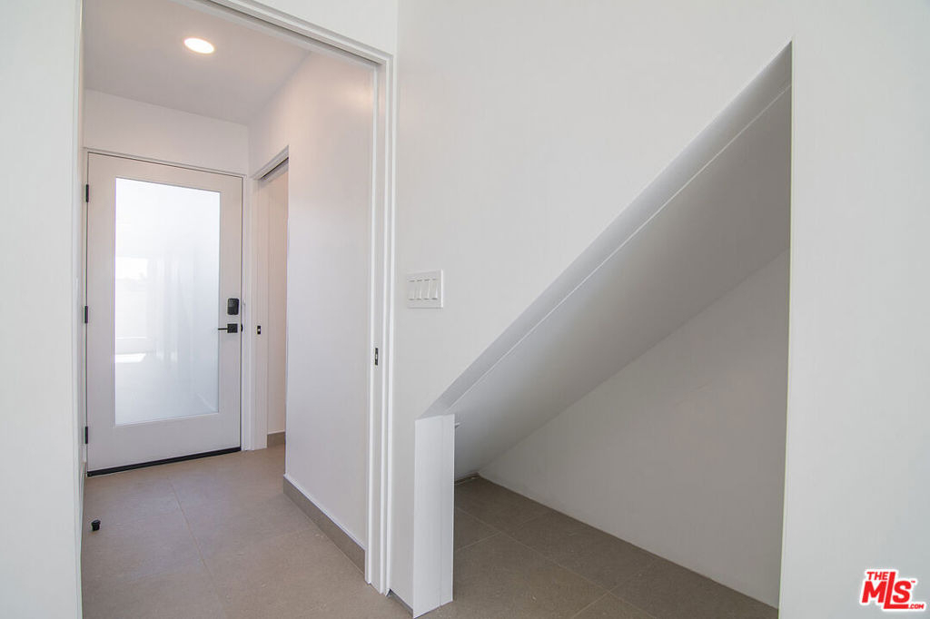 4438 W 60th Street - Photo 1