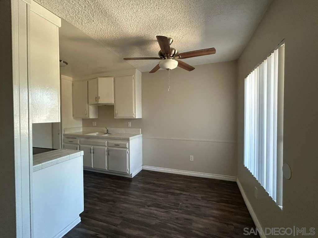 1259 E Ohio Ave - Photo 5