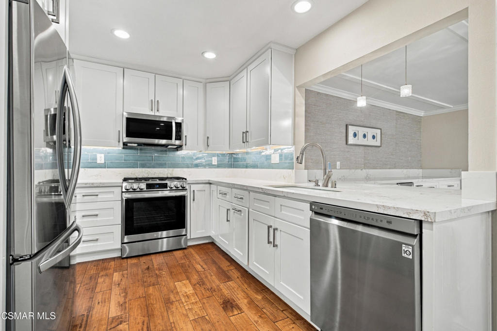 5436 Cedarhaven Drive - Photo 12