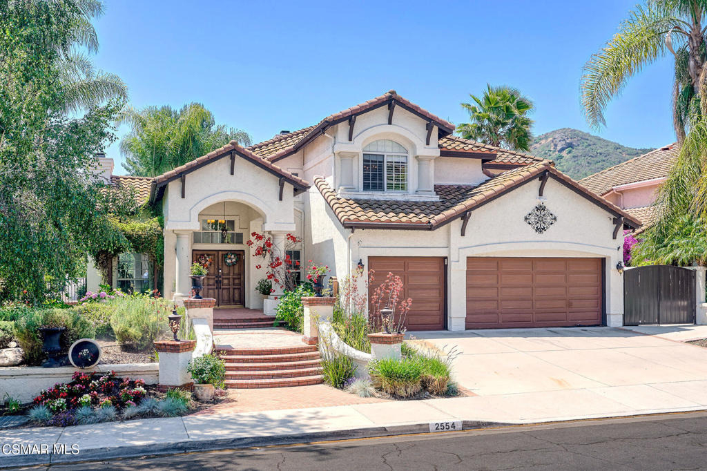 2554 Kirsten Lee Drive - Photo 2