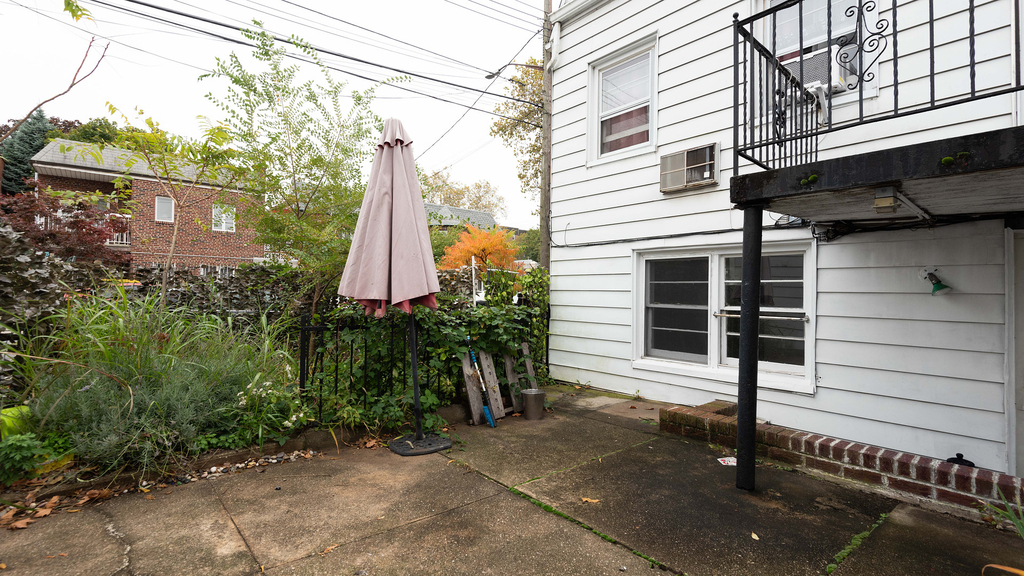 623 Ave Y 11235 - Photo 10