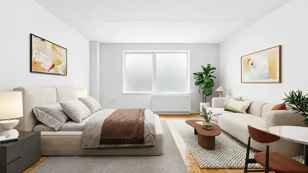 520 W 48th St - Photo 1