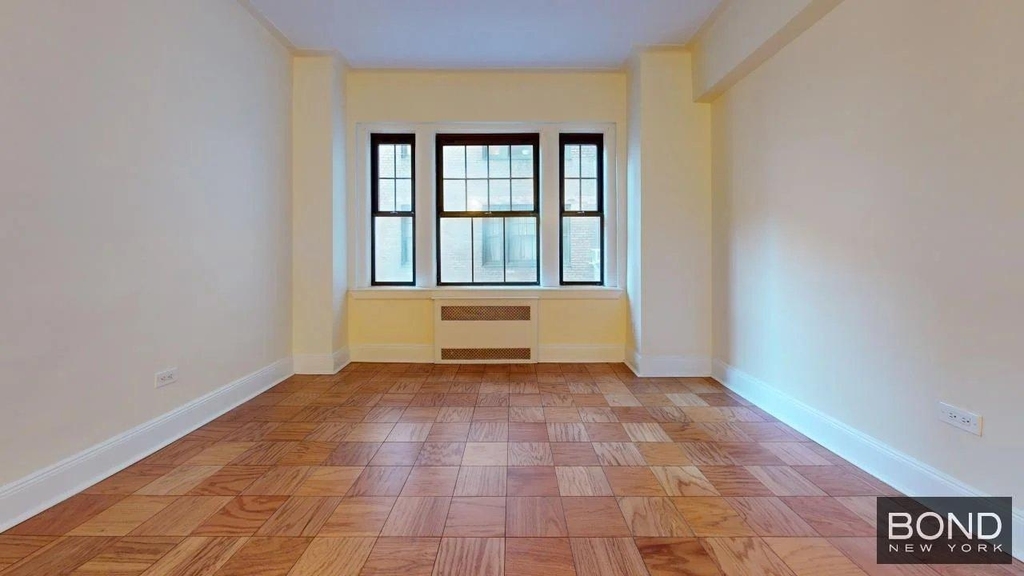 Christopher Street - Photo 6