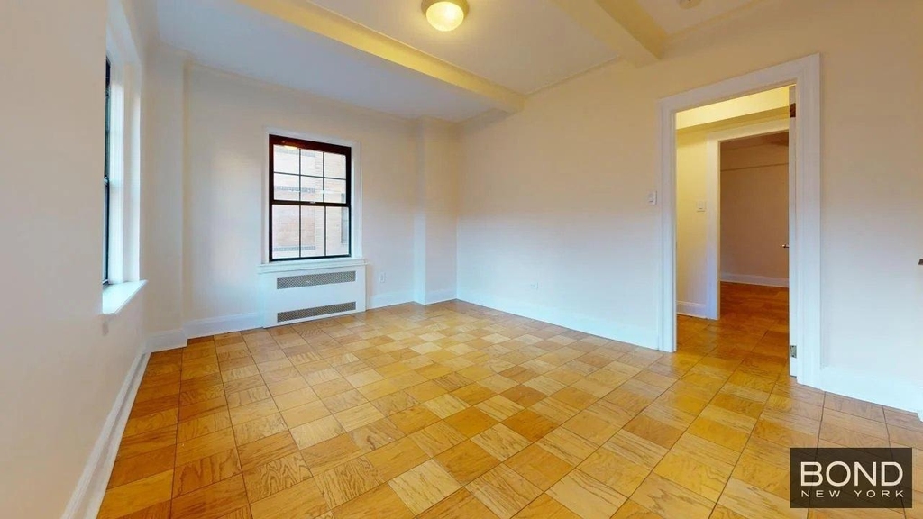 Christopher Street - Photo 4