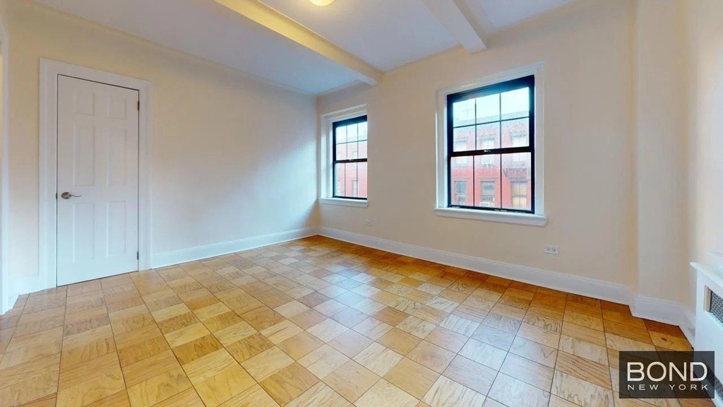 Christopher Street - Photo 5