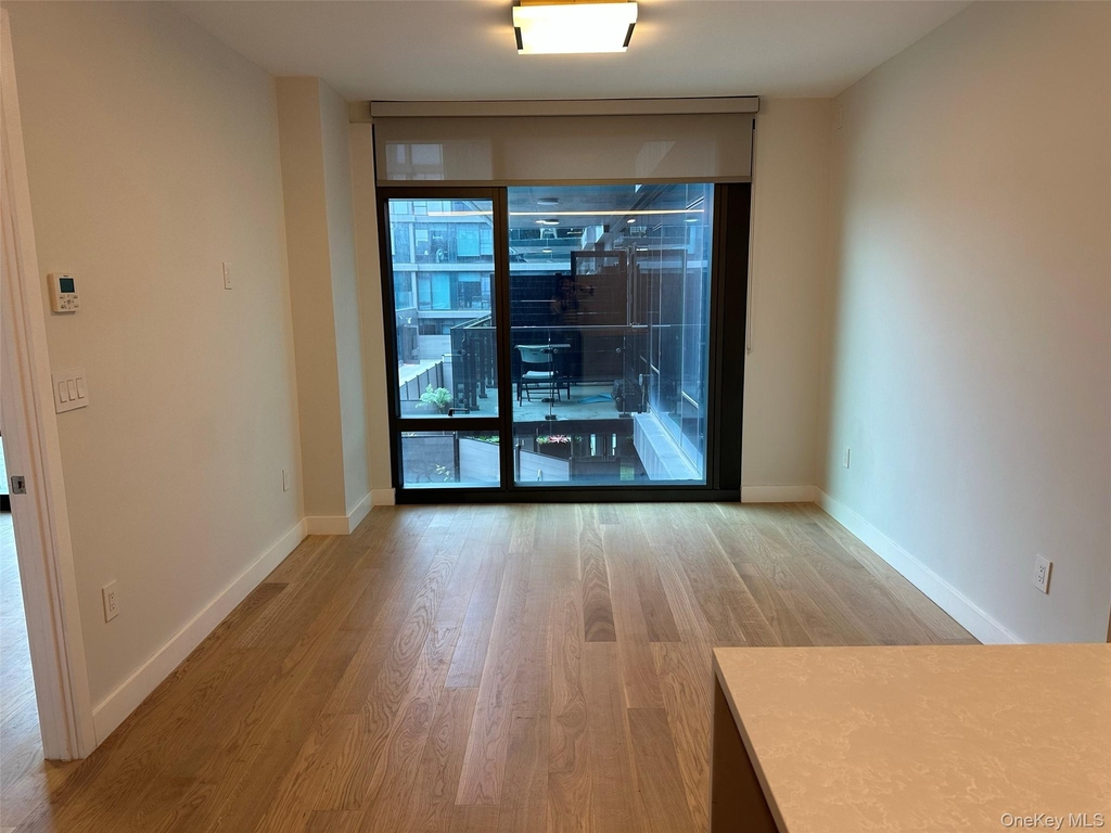 38th Avenue - Photo 35