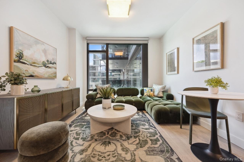 38th Avenue - Photo 1