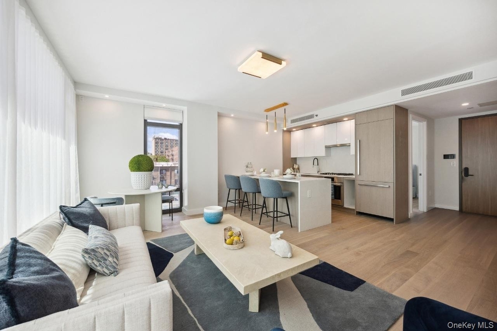 38th Avenue - Photo 20