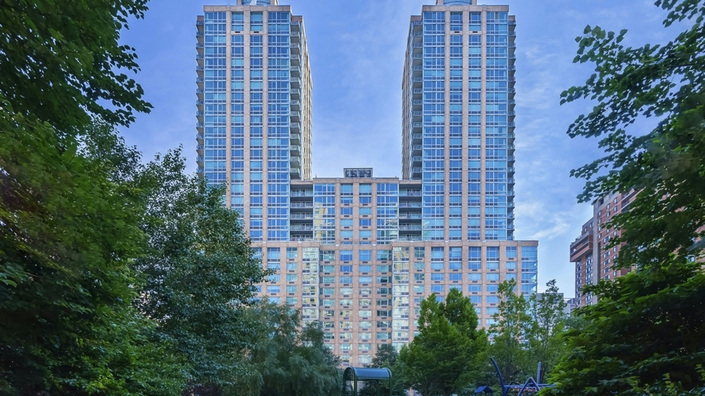 101 West End Ave 10023 - Photo 15