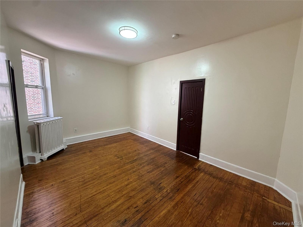 50 Main Street - Photo 9