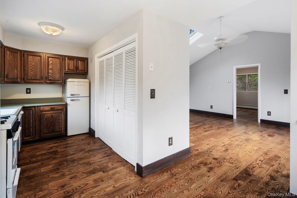689 S Mountain Road - Photo 8