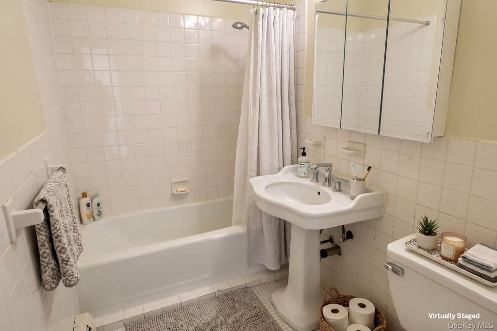136-35 Maple Avenue - Photo 12