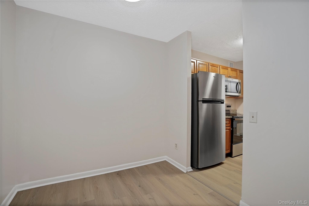 25 Rockledge Avenue - Photo 11
