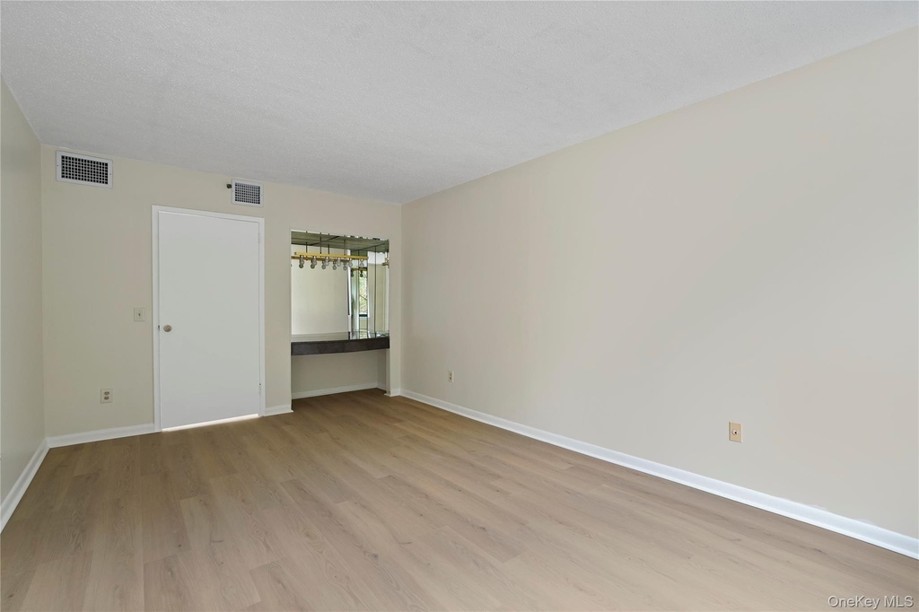 25 Rockledge Avenue - Photo 22