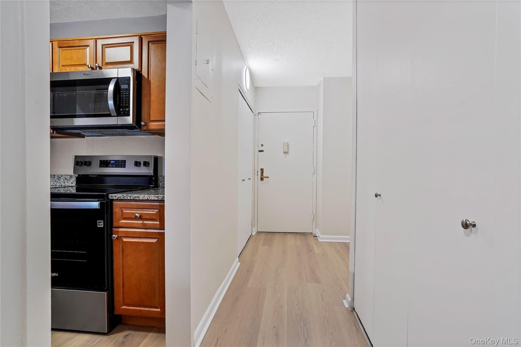 25 Rockledge Avenue - Photo 7
