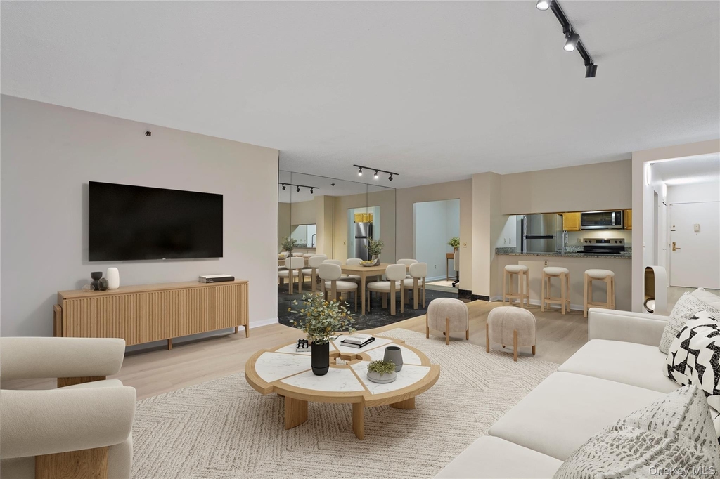 25 Rockledge Avenue - Photo 1