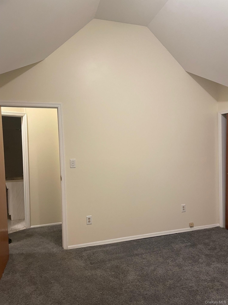 201 Butler Boulevard - Photo 4