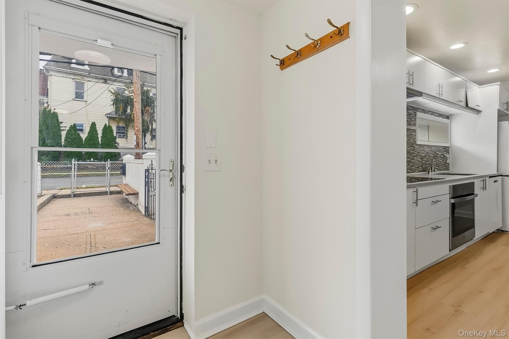 157 N Washington Street - Photo 1