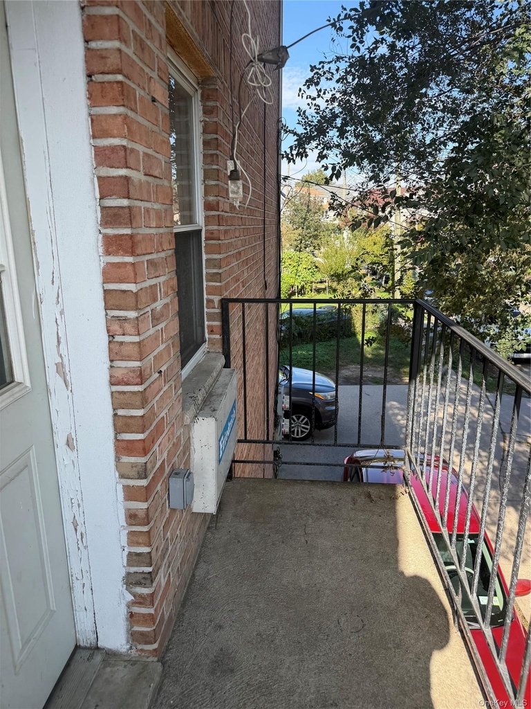 93-20 197th Street - Photo 9
