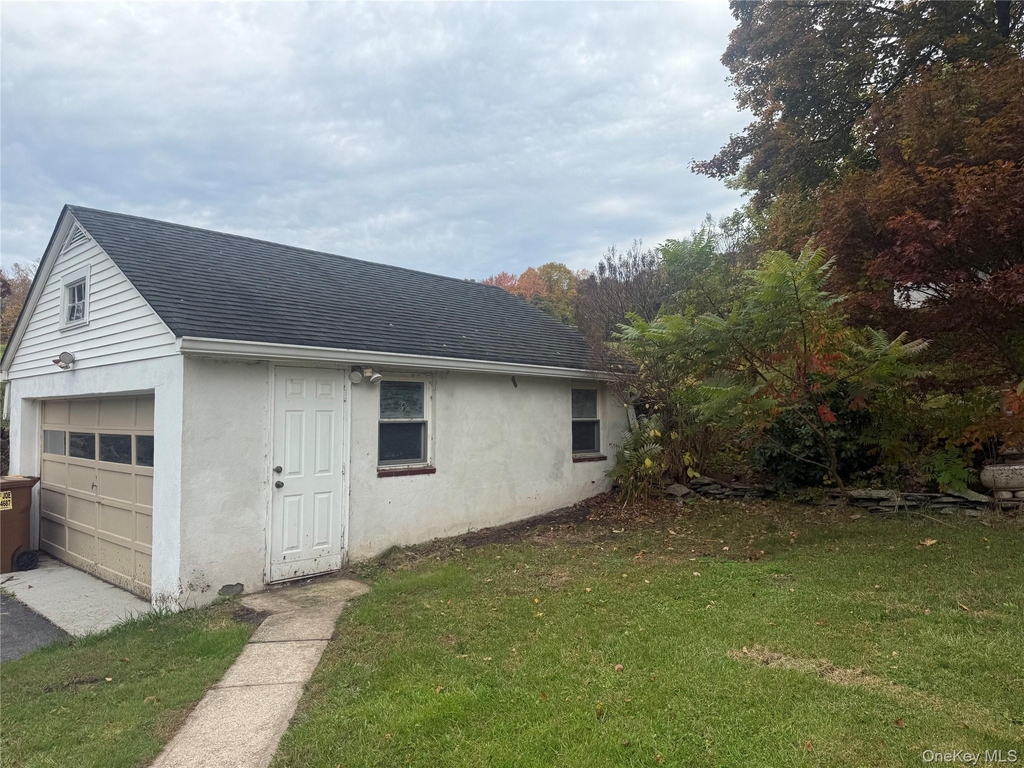 1290 Lakes Road - Photo 23