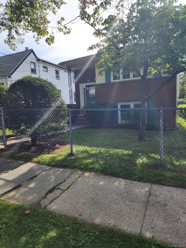 548 S 9th Avenue - Photo 0