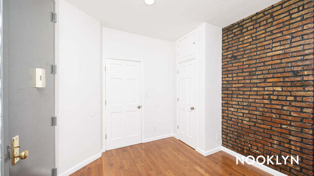 1806 George St 11385 - Photo 17