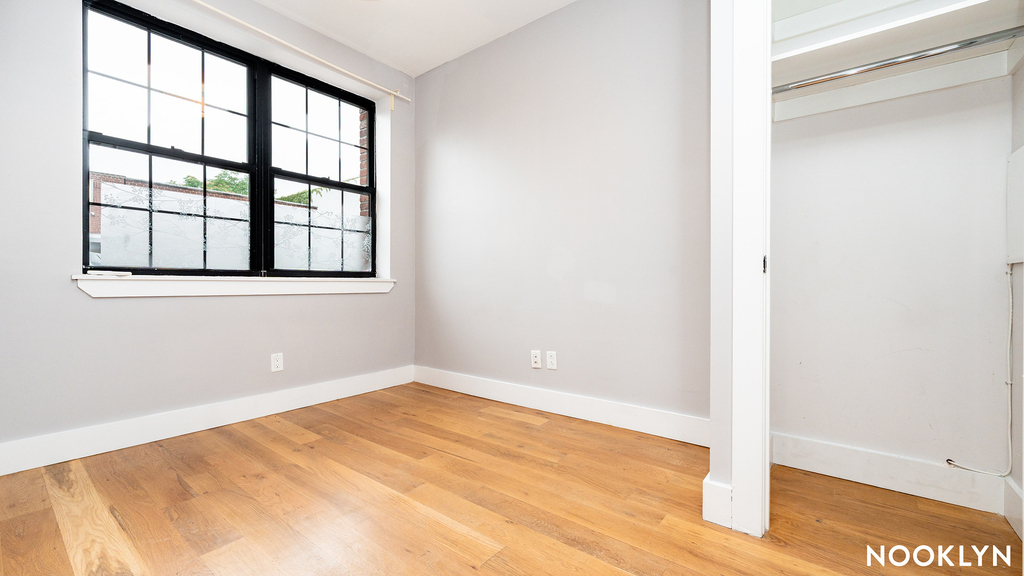 137 21st St  11232 - Photo 1