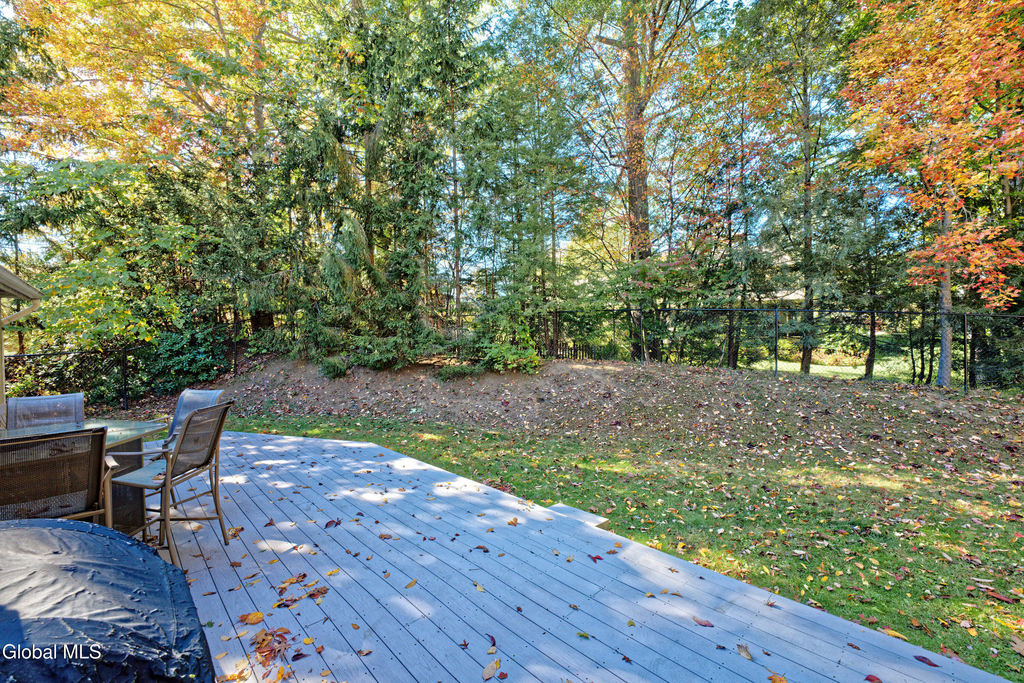 638 Top Ridge Drive - Photo 25