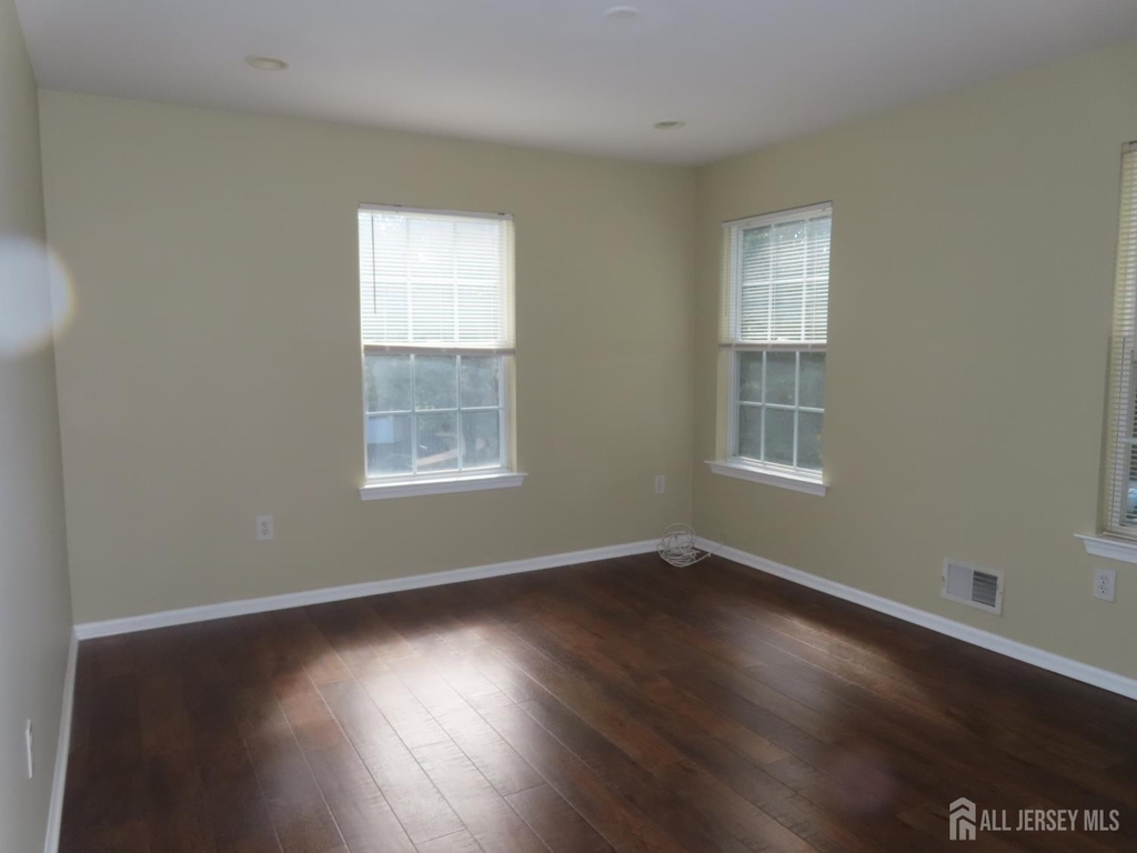 107 Amy Drive - Photo 9