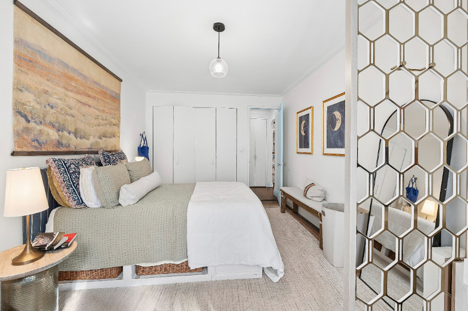 225 W 25th Street - Photo 5