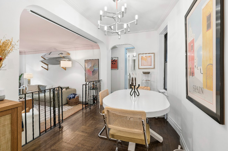 225 W 25th Street - Photo 2