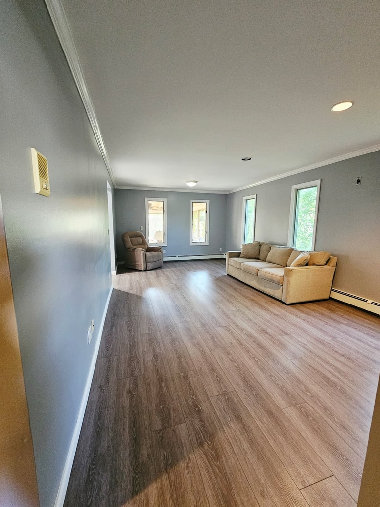  1 Bedroom Apartment for Rent | Mastic Beach, NY - Photo 0